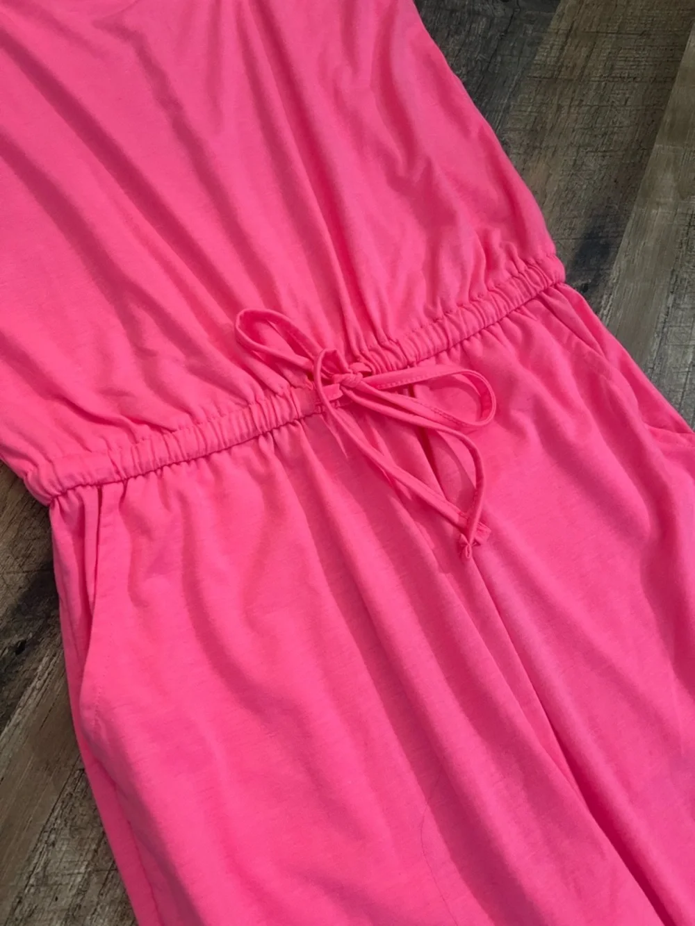 ReoRia Neon Pink Sleeveless Jumpsuit - Picture 4 of 8